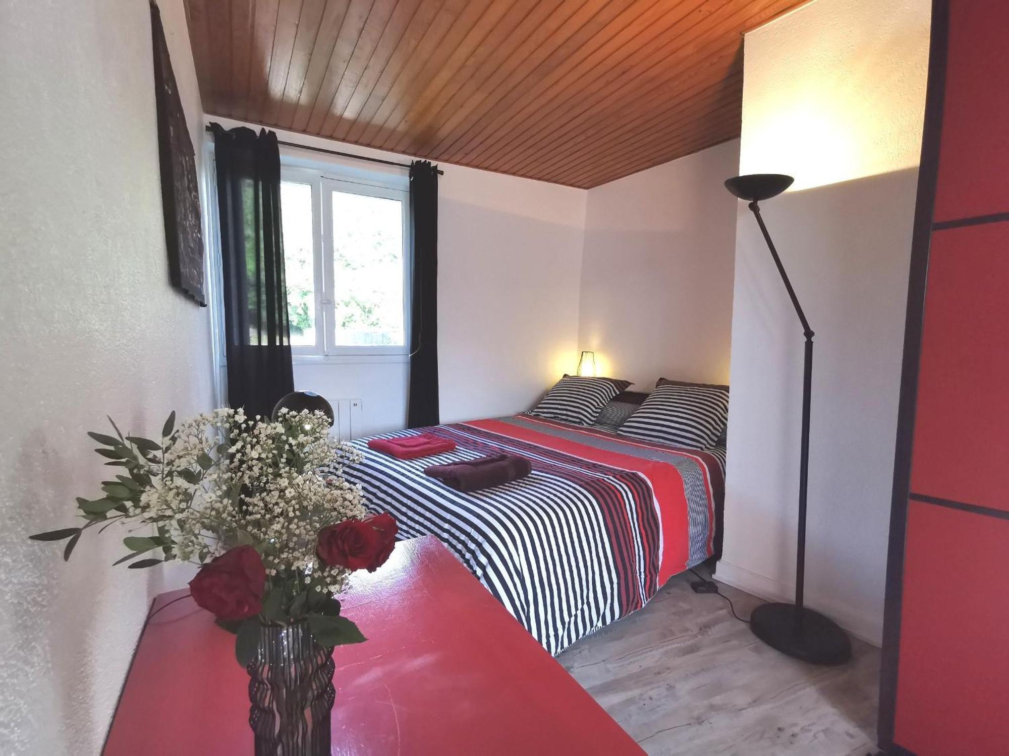Grande Maison Au Coeur D'Un Village Historique Avec Terrasse Et Wifi Inclus - Fr-1-582-308 Saint-Vidal المظهر الخارجي الصورة