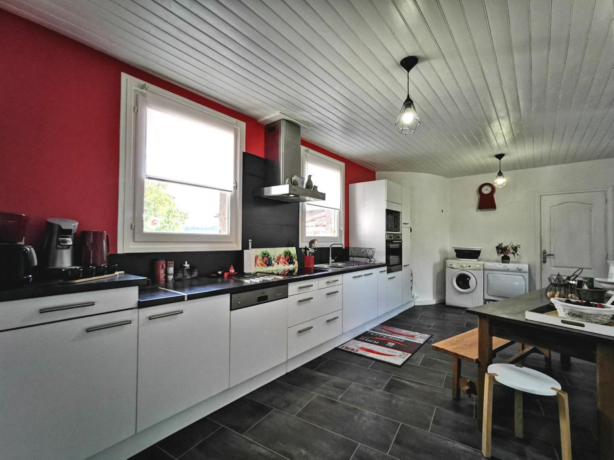 Grande Maison Au Coeur D'Un Village Historique Avec Terrasse Et Wifi Inclus - Fr-1-582-308 Saint-Vidal المظهر الخارجي الصورة