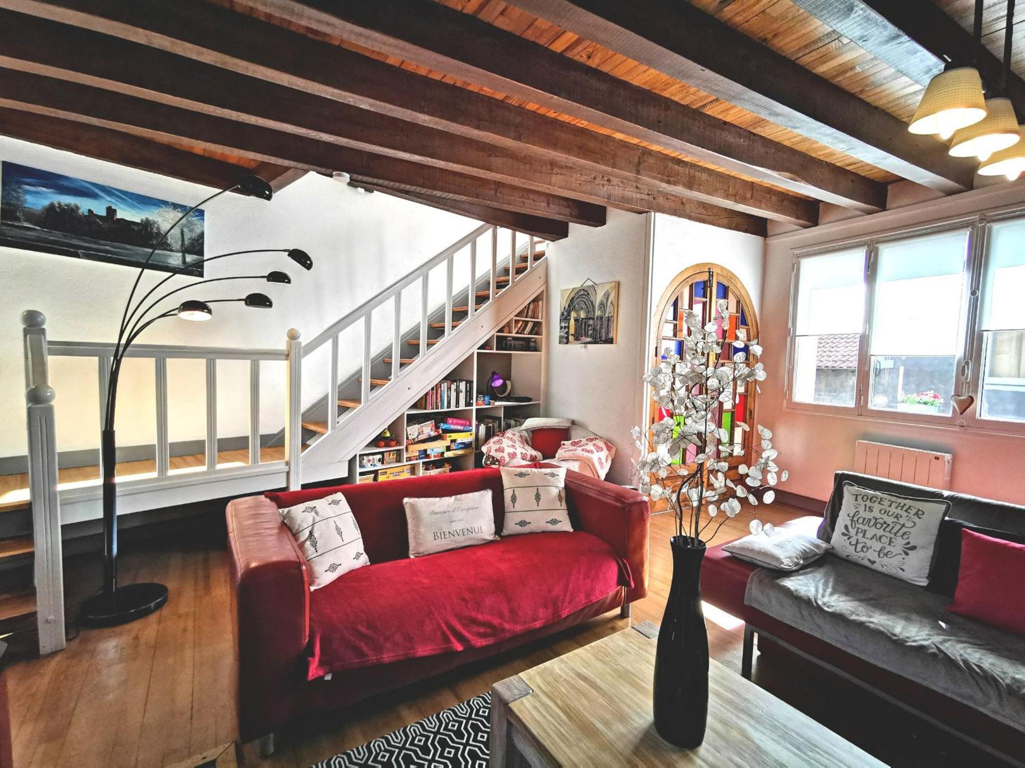 Grande Maison Au Coeur D'Un Village Historique Avec Terrasse Et Wifi Inclus - Fr-1-582-308 Saint-Vidal المظهر الخارجي الصورة