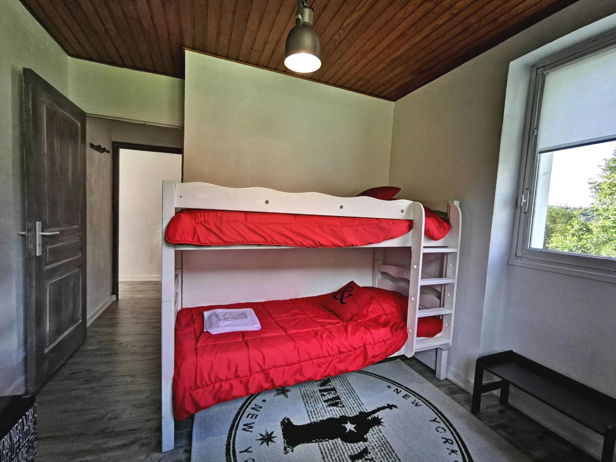 Grande Maison Au Coeur D'Un Village Historique Avec Terrasse Et Wifi Inclus - Fr-1-582-308 Saint-Vidal المظهر الخارجي الصورة
